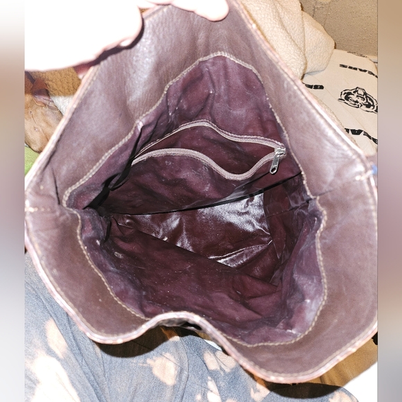 Ysl Drawstring Bag - Picture 4 of 8